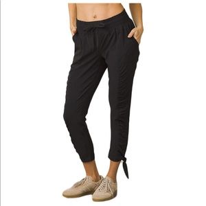 PrAna Bindu Black Joggers Pants L